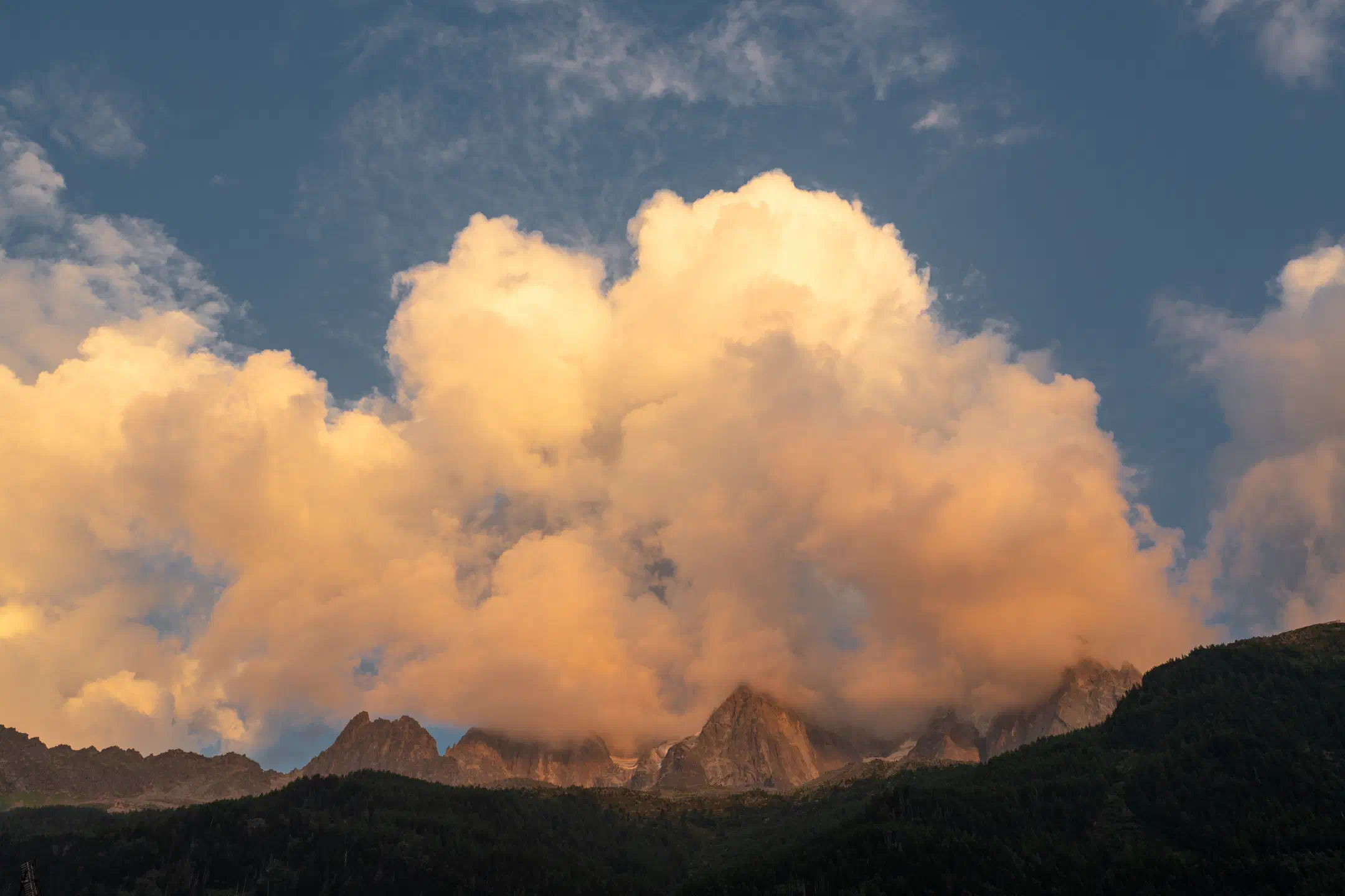 Aiguille des Grands Charmoz